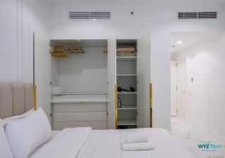 Cozy and Spacious 1BR in Opal Tower, Marina View - Dubai - 2