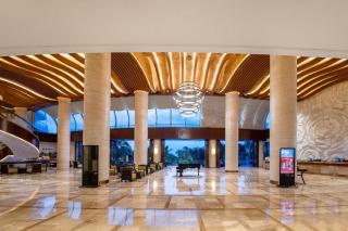 Grand Soluxe Hotel and Resort Sanya - 2