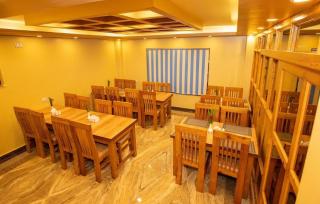 Hotel Visitors Inn P. Ltd. - Pokhara - 1