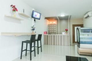 Cheaper Room - Suratthani - 8