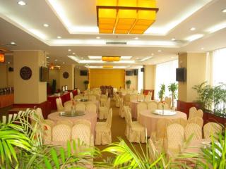 Rezen Hotel Huaxia Xiamen - 9