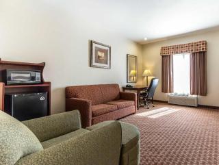 Econo Lodge - 2