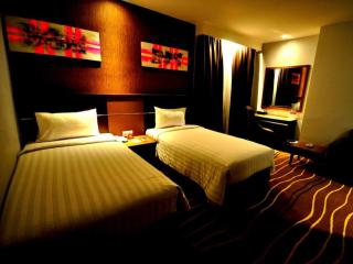 D Maleo Hotel Makassar - Makassar - 1