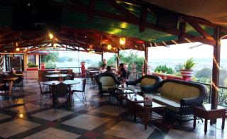 Satria Wisata Hotel - Parepare - 8