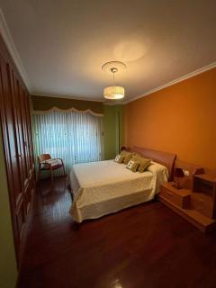 Piso de tres habitaciones frente al Puerto Deportivo - 4