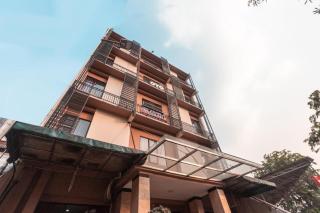 OYO 1737 Hotel Celvasha - Jakarta - 3