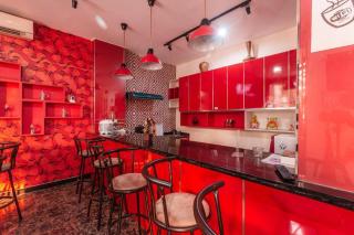 OYO 1737 Hotel Celvasha - 2