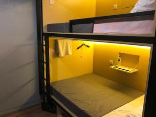 InnBox Capsule Hotel - Jember - 9