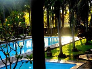 Augusta Pelabuhan Ratu Hotel - Sukabumi - 3