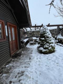 Útulný srub na jihu Brna - 7