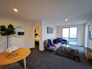 One Bedroom Unit with Panoramic Views - 9