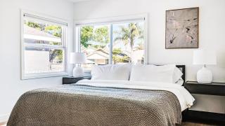 Renovated home 5BR Amazing Location - Los Angeles - 2