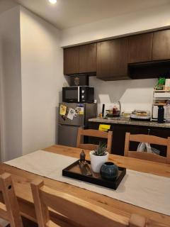 Victoria Towers D - 2 Bedroom Mejia Flat - Manila - 2