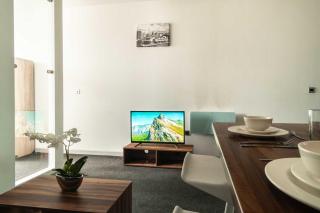 Fabulous 1 Bed Apartment in Central Blackburn - 3