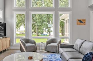 Sunset Cove home - Oshkosh - 8