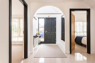 Double bedroom with private toilet and shower, easy to city center - Dublino - 7