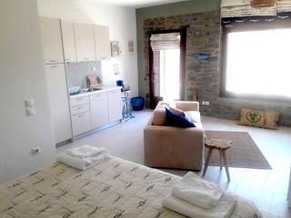 Villa Aperon - 5 bed, 5 bath - Kea Villa Rent - Kastellakia Bay Villas - Koundouros - 9