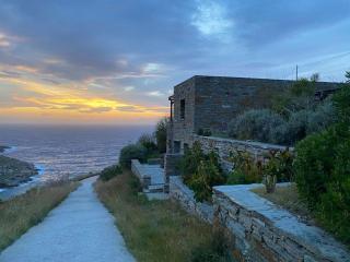 Villa Aperon - 5 bed, 5 bath - Kea Villa Rent - Kastellakia Bay Villas - Koundouros - 2