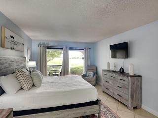 Edgewater Villa #2008 Gulf Breeze Getaway - Panama City Beach - 2