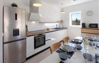 Awesome Home In Pasman - 6