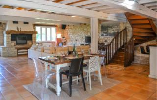 Lovely Home In Monclar-De-Quercy - Monclar-de-Quercy - 4