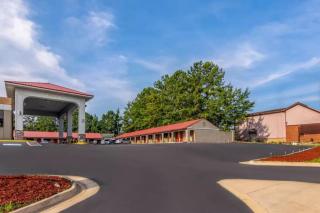 Americas Best Value Inn Opelika - Opelika - 7