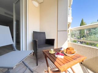 Charmant Studio avec terrasse et vue arborée - 3