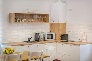 Katharina Gate Apartment by Kronstay - 2