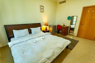Lovely Spacious Rooms For Ladies in Marina للفتيات فقط - Dubai - 5