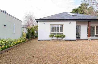King bedroom en-suit bathroom, easy to city centre - Foxrock - 0