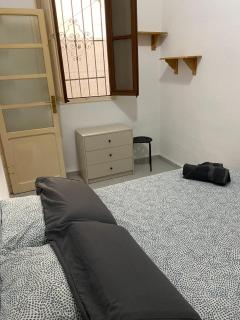 Turia Gardens Rooms - Authentic Valencia Downtown Parklife - VLC Urban Rental - 3