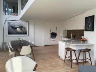 Atelier d'artiste, vue Tour Eiffel - Paris - 7