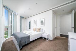 5-Stars 2 Bed 2 Bath Apt in the Heart of London - 0