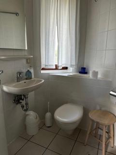 Ferienwohnung Maximus in einem Ferienhaus mit 3 Wohnungen in Putbus auf Rügen - Putbus - 1