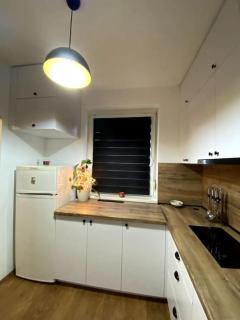 Mary's City Room - 1