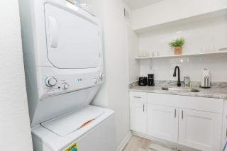 Sojourn Bayside 2 Bedroom - 4