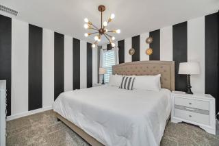 Themed 9bed/5bath with free resort amenities - Kissimmee - 4