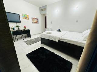 Abu Dhabi Center - For Elites - 6