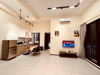 The Best Luxury suites Asia Spacious 3BR Sea View - Jelutong - 5