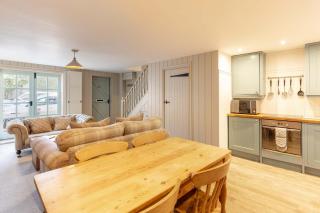Host & Stay - The Old Smokey - Seahouses - 5