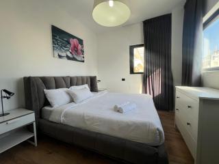 3Bedrooms Suite With Balcony and shelter Yarkon15 - Tel Aviv - 4