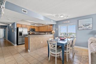 Malibu Pointe 401 Second row ocean view-Crescent Beach Section - 6