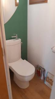 Chambre agréable dans une maison avec un grand lit - Nimes - 2