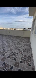 Guesthouse with City View and Terrace - 1