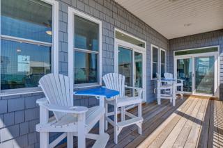 Loot Llama Landing by Sea Scape Properties - North Topsail Beach - 2