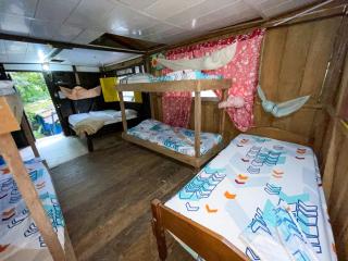 Wira Pora Hostal - Playa Ladrilleros - 6