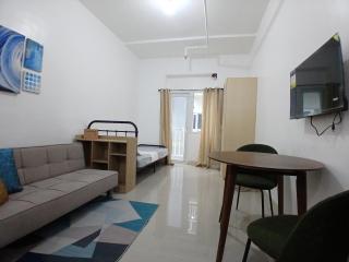 Cozy Urban Retreat at Victoria De Morato - 2