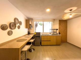 Modern Apt with Workspace in Central Queretaro - 6