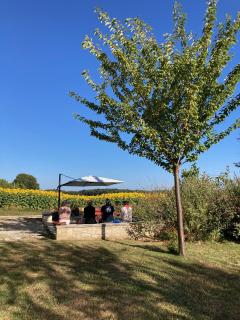 Chambre, sauna, piscine à la campagne - Léguillac de Cercles - 5