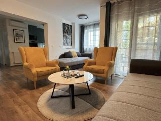 APOLLO - Center - Self check in - free parking - 5